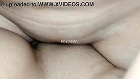 Me Monte Sobre Mi Amiga Y Se Dejo Rosamos Clitoris Bien Rico?