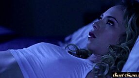 Rol de fiică vitregă frumoasă