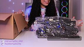 Unboxing my new sex machine with Agatha Dolly, testing wild speeds