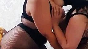 MOM WITH BIG ASS INVITED STEPDUGHTER TO FUCK!