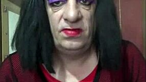 bisexual crossdresser, how do you fill yourself up like that?