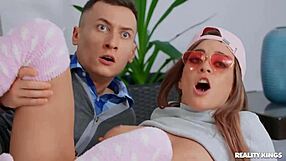 delivery guy finds girls in pool