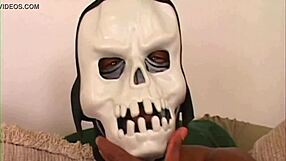 Blindfolded Naked Girls in Huge Cock Threesome