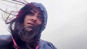 Caught Curvy Novinha with Monster Cock on the Beach?