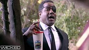 WickedPictures Hadirkan Captain Marvel vs Captain Marvel dalam Clash Cosplay Liar