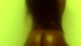 Dayna's ebony ass claps in hypnotic rhythm