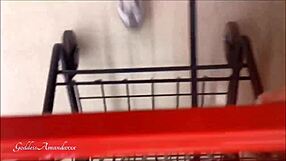 Bau kaki aku yang sangat bau dan pantyhose