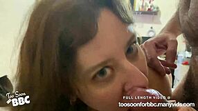 i like it kinky in bedroom with natural tits