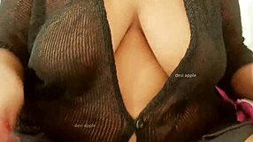 i watched indian aunty show boobs to neighbor