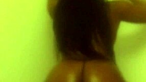 Dayna's ebony ass claps in hypnotic rhythm