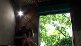 Padre SE CACHA a su HIJA culona