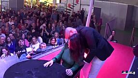 i love watching zenda sexy's big natural tits bounce during public sex with jotade