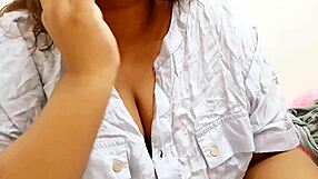 i got a latina sexy girl with big tits