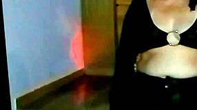 i watch my wife suck an 18-year-old guy while filming with portuguese subtitles