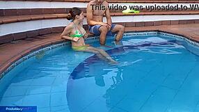 Chica Inocente Disfruta Piscina Con Hermanastro Chupando Verga Fornicando