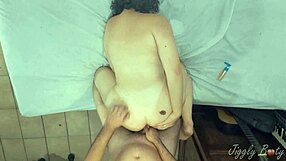 Huge bubble butt gets anal backshots