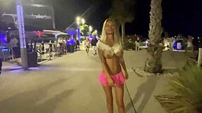 Monika Fox dines naked at a restaurant then walks the city at night