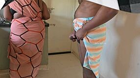 Tamil House Owner Jerks Dick in Front of Maid Sasikala in Kitchen