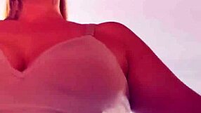 I got hot during gym cardio, stripped to bra, pussy soaking wet