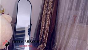 Dark Hair Stunner Intensely Shows Big Tits On Cam