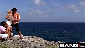 Intense Threesome Fucking Collection