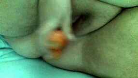 bbw carrot fun with juicy insertion