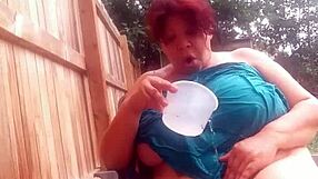 Pussy fucking in homemade video