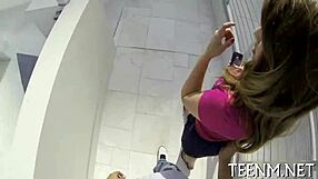 babe courtney loxx is engulfing rod for cash