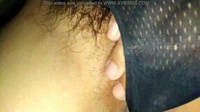 Can my skillful hand massage on her dick make her cum endlessly? Vietnamese sex film