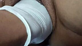 Thaise kut diep gevist in geil verhaal