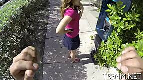 babe courtney loxx is engulfing rod for cash