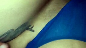 Hermosa joven solicita penetracion en escena amateur latina