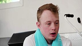 Coach calme ma bite en chaleur avec entraînement