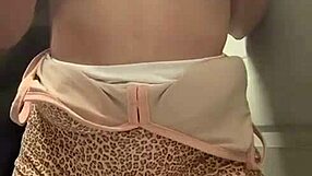 Cheiro De Testosterona: Wife's Passionate Encounter With Gym Stud