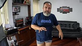 jane moscovis debuts at the party house