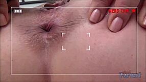 Olga Cabaeca's anal dildo fucking in homemade reality scene