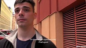 Аматерский гей за деньги с чешским охотником 530. сосет хуй и грубый анал со шлепками.