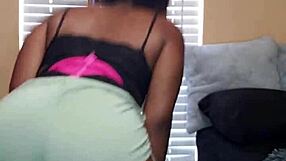 Ebony Naejae Twerks Big Ass And Grinds Pussy On Pole In Solo Sexy Performance