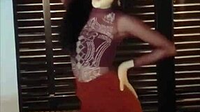 Super Hot Asian Ladyboys Enjoying Happy Lifestyle With Tgirls