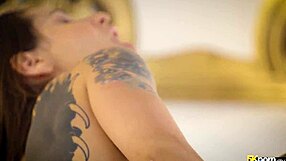 Alexa Nasha's tight pussy blowjob is amazing!