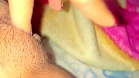 Latina Colombian Fingers Herself Every Morning