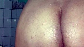 my tomatodo falls again well inside, deepthroating in this gay scene