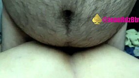 cogiendo con macho casado me hace rebotar las tetas tan rico!