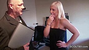 opa fickt 18jaehrigen blonde teen 18+ maus wenn eltern nicht da in blowjob skinny cute