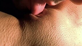Pussy Licking To Squirt Orgasm