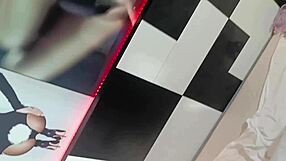 olha a safada da novela tomando rola de quatro