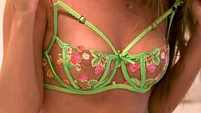 vixen naughty holly cant control herself when bf is away, craving handjob and cum