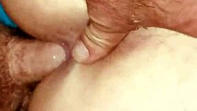 love a good fuck in that big ass