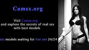 Cute Teen Cheerleader Shares Amateur High Definition Webcam Performance