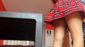 Spying on the secretary nataly in the governor's office of mexico